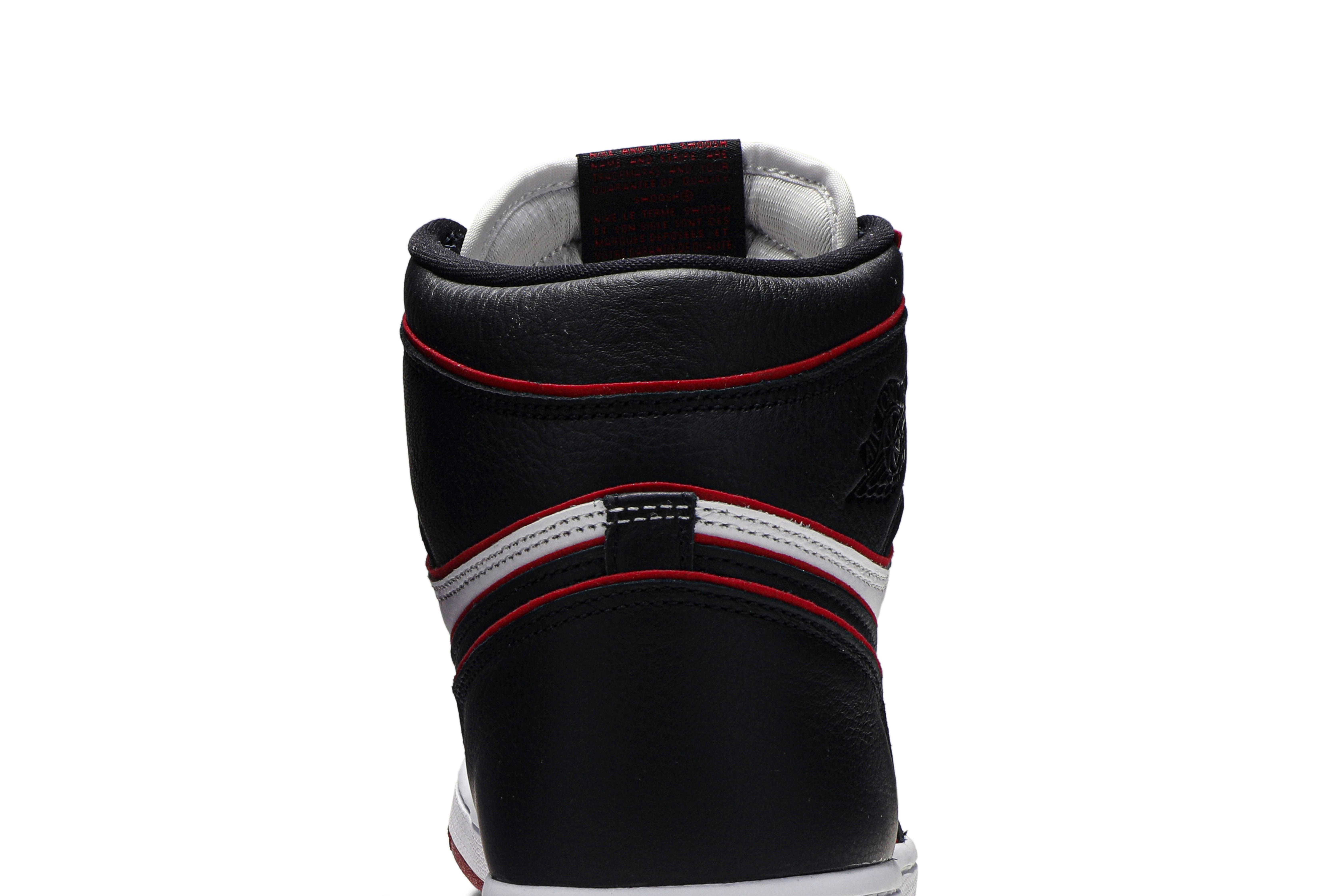 Air Jordan 1 Retro High OG 'Bloodline' - 7