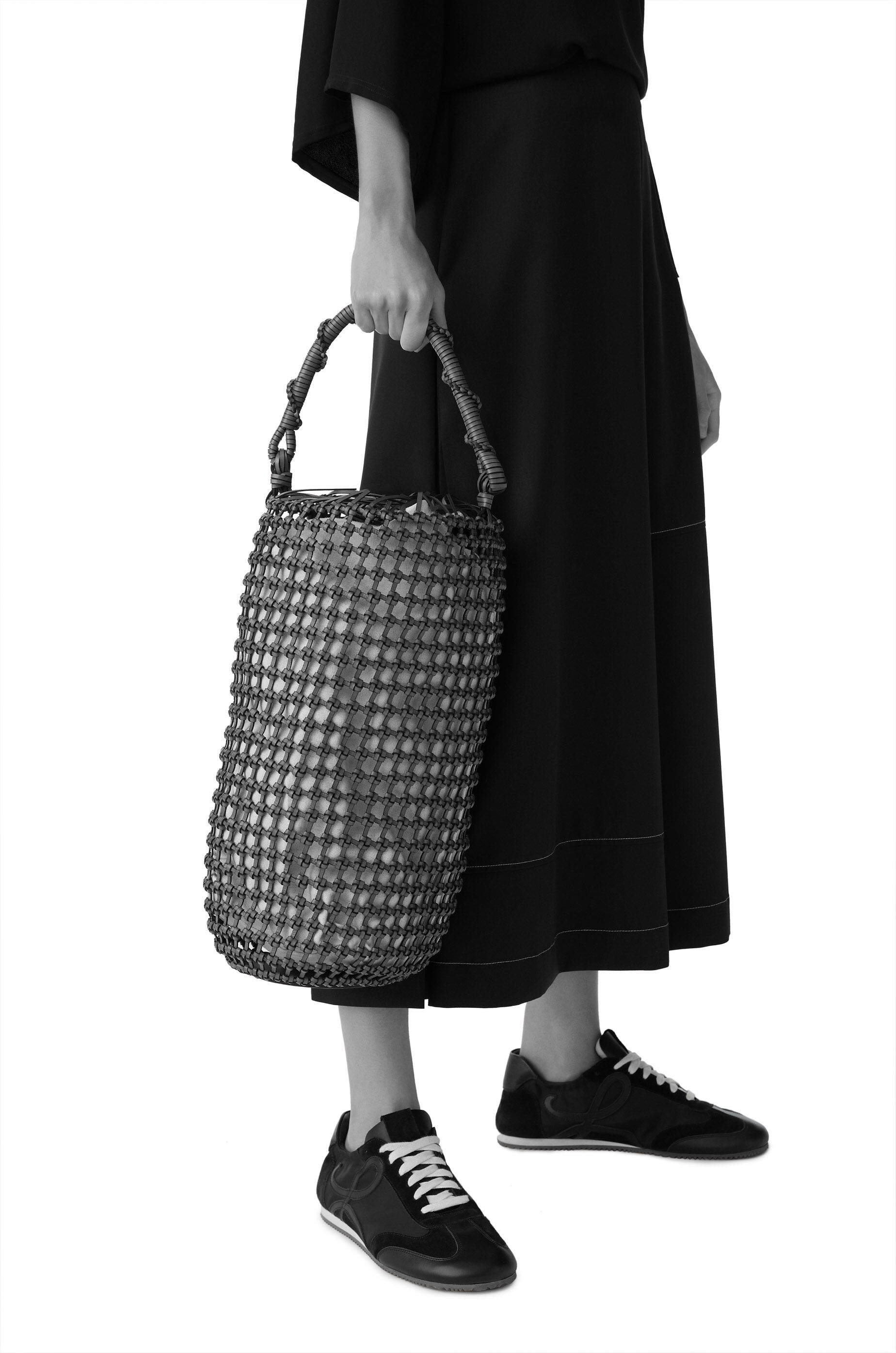 Bucket Mesh bag in woven calfskin - 2