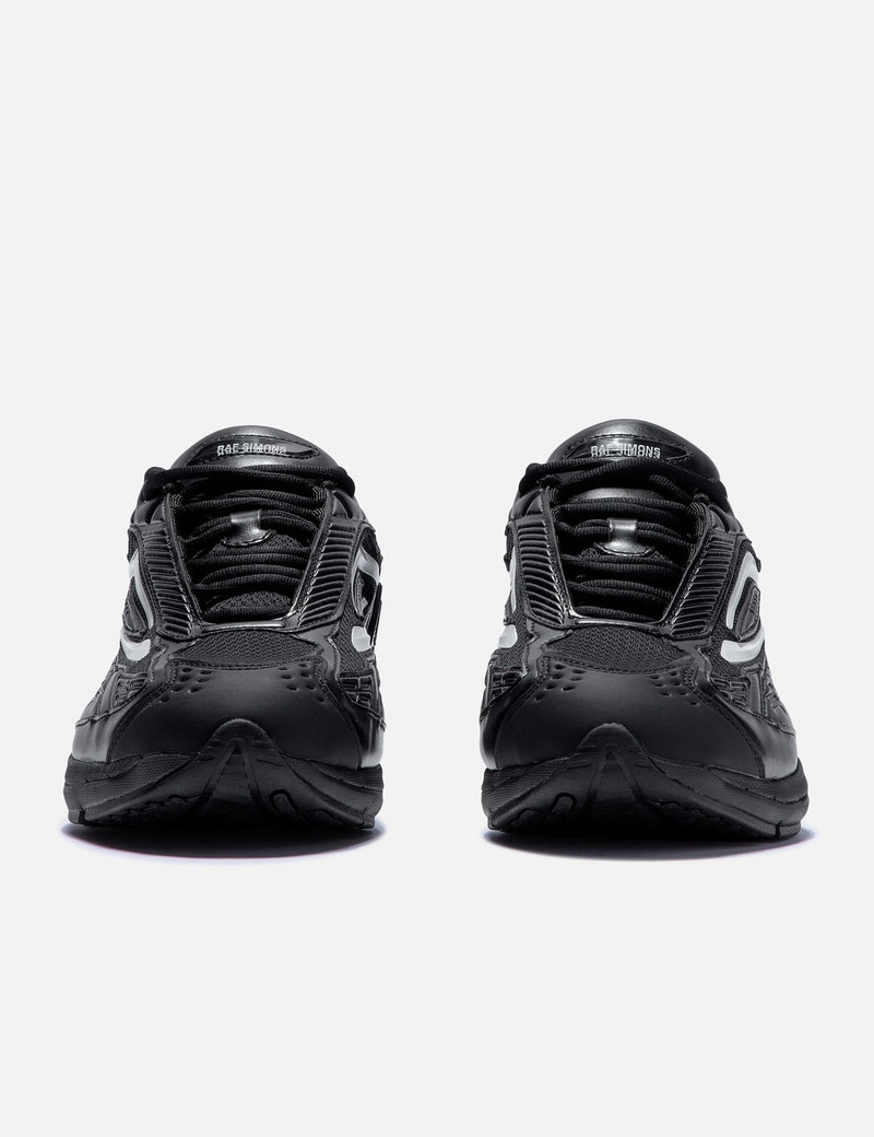 Raf Simons ULTRASCEPTRE outlook
