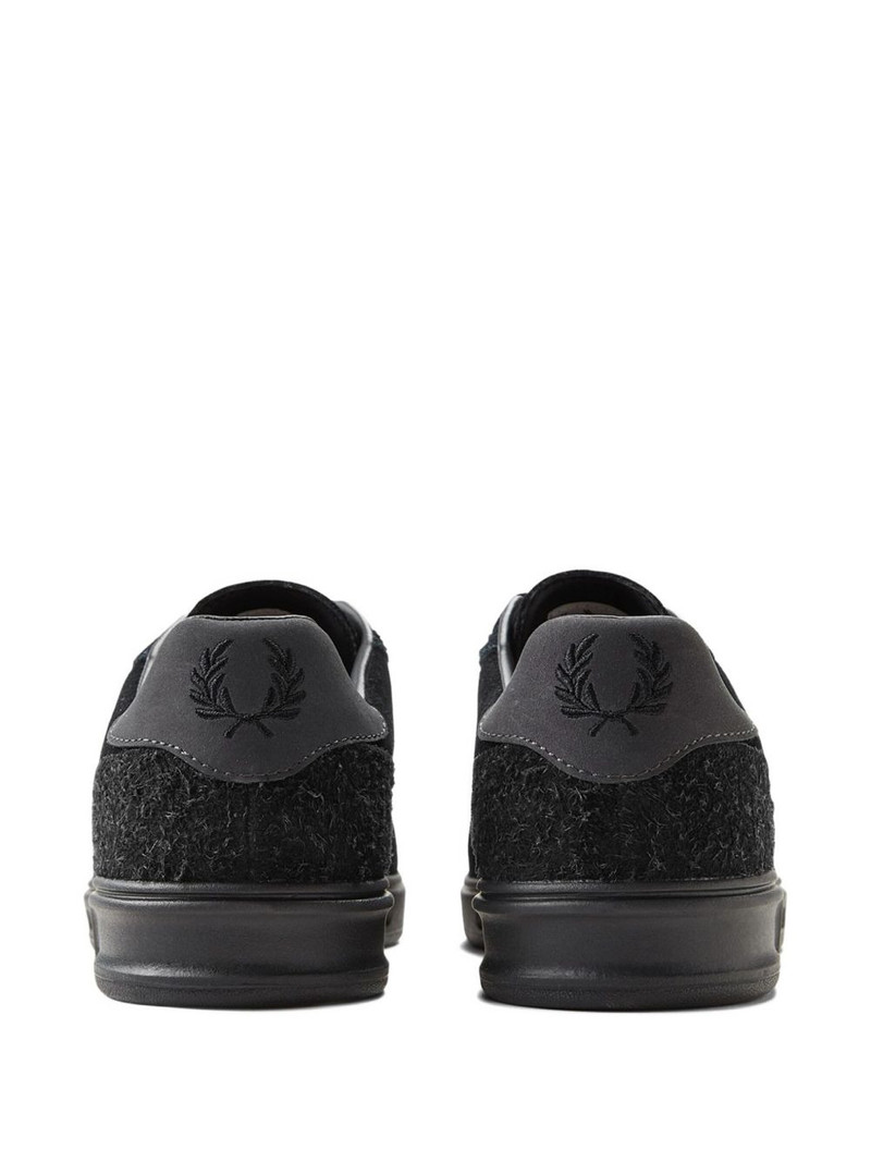 Fred Perry logo-embroidery sneakers outlook