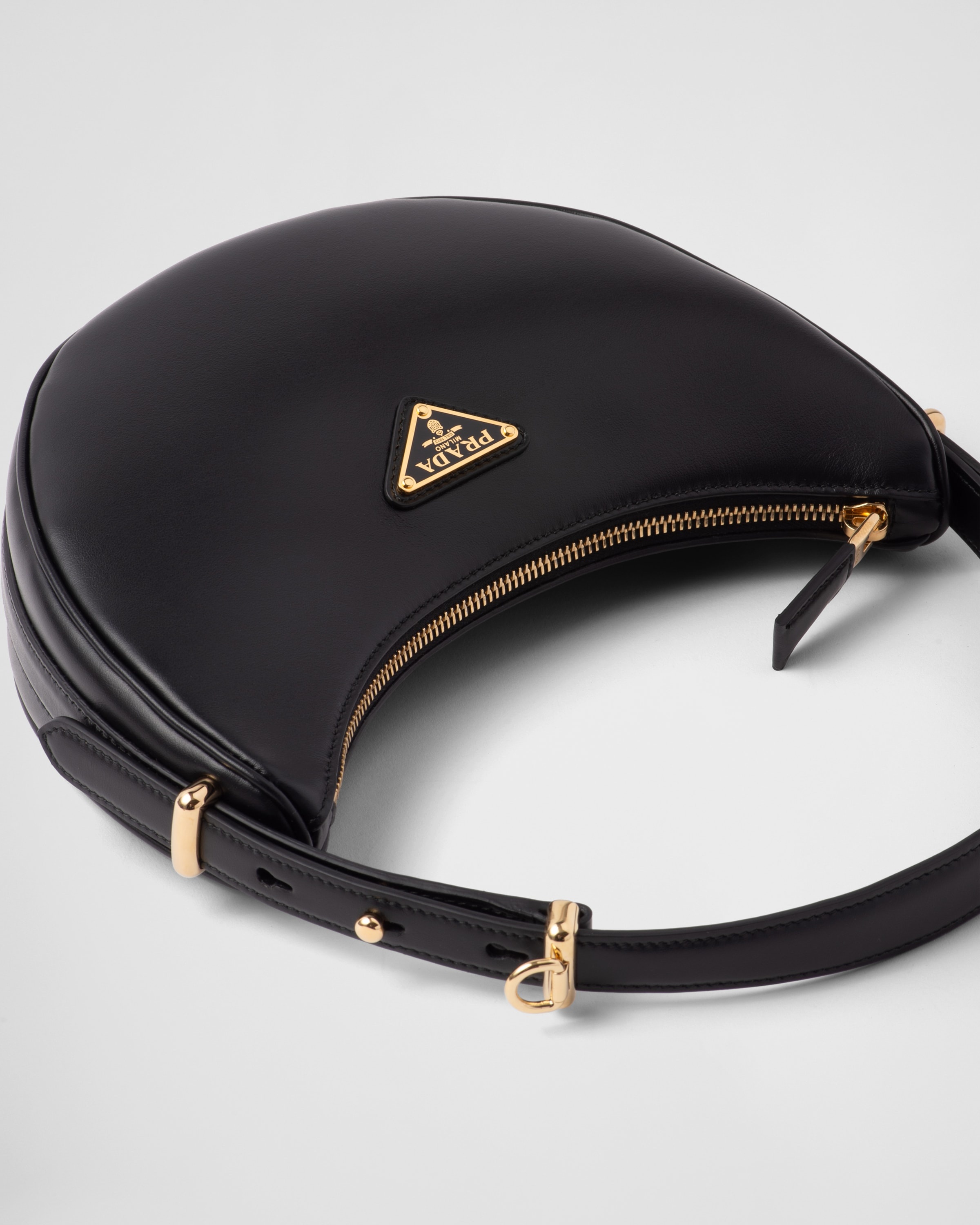 Prada Arqué leather shoulder bag - 6