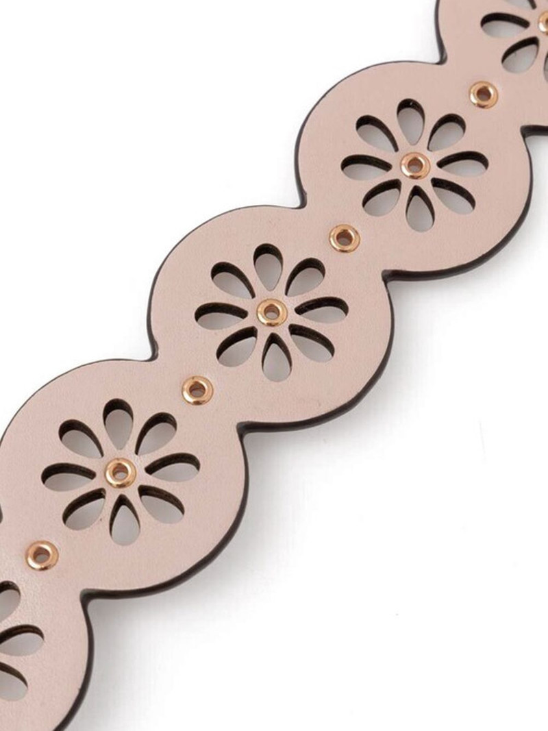 MICHAEL KORS flower-cut bag strap outlook