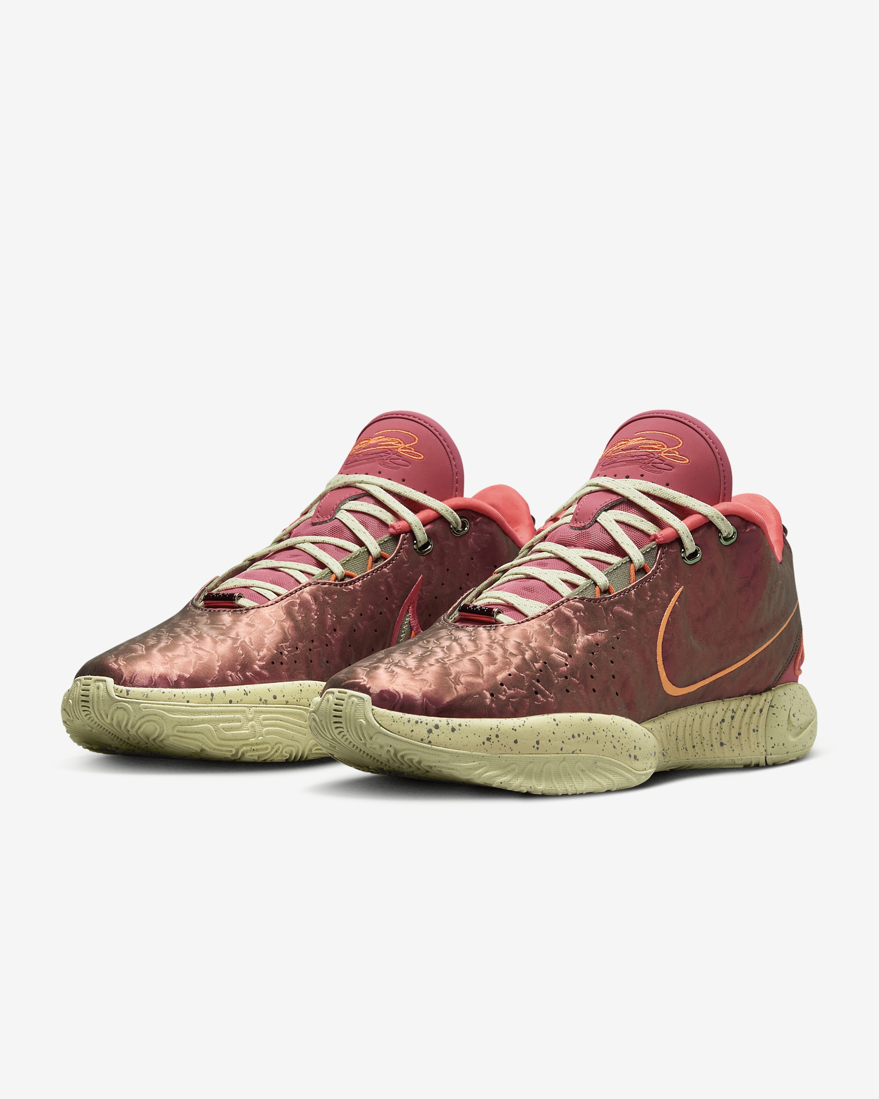 Nike Men's LeBron XXI "Queen Conch" Basketball Shoes - 5