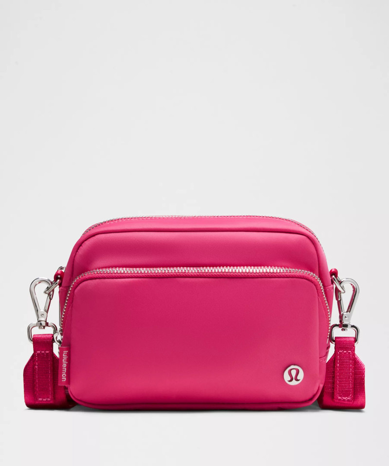 Everywhere Crossbody Bag 2L *Metal Hardware 1