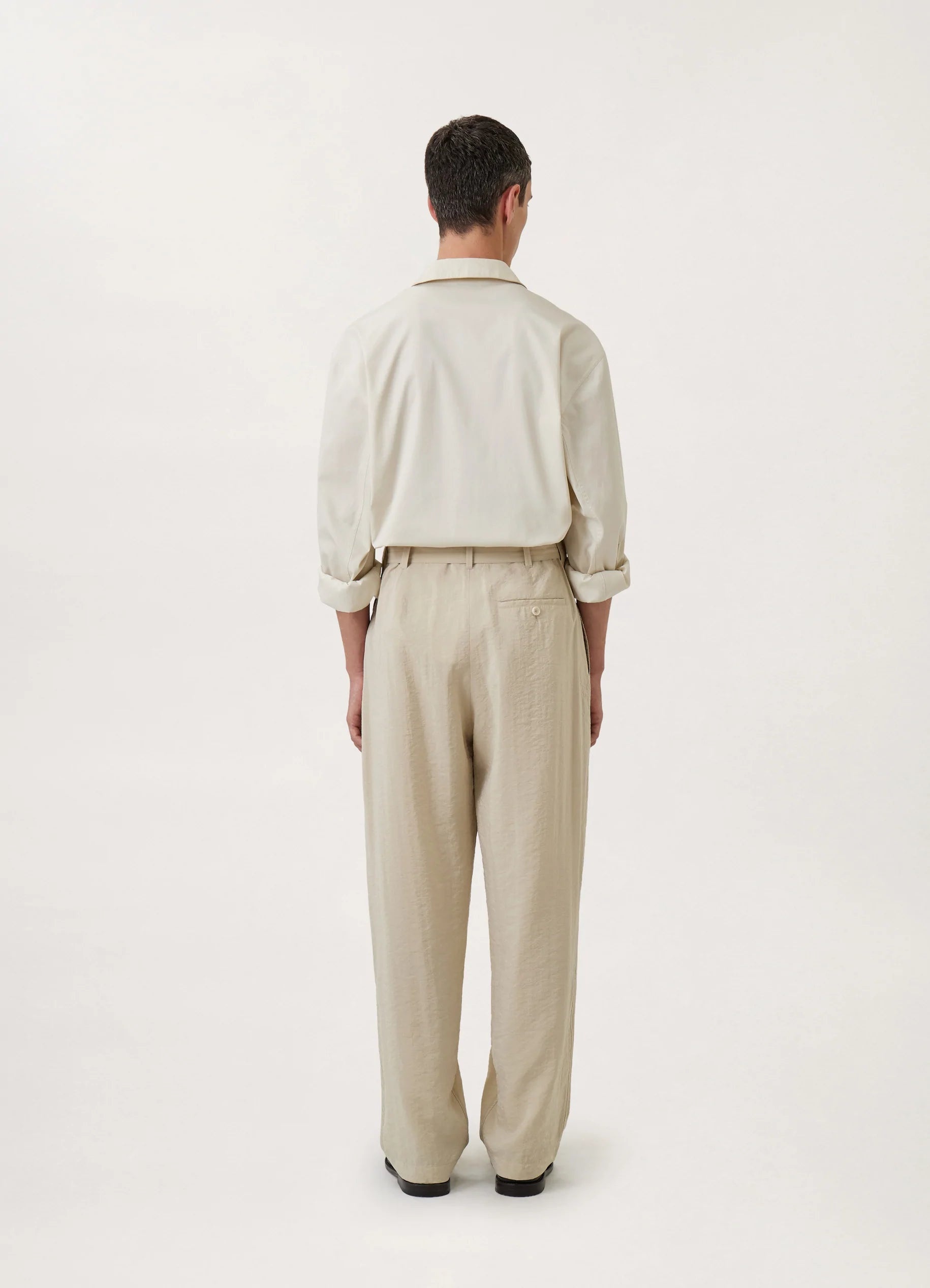 BELTED LOOSE PANTS
DRY SILK - 4