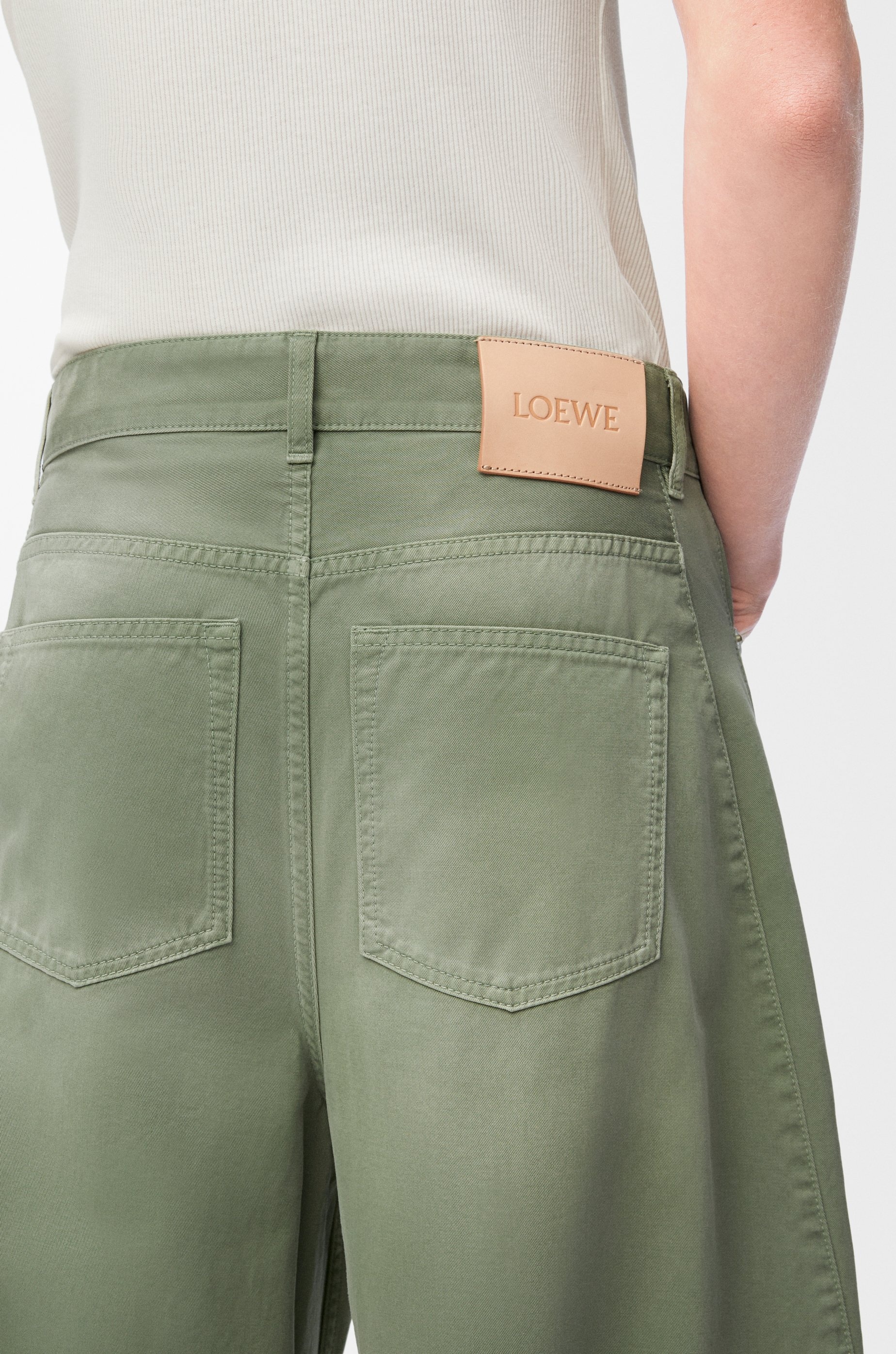 Barrel trousers in cotton - 5