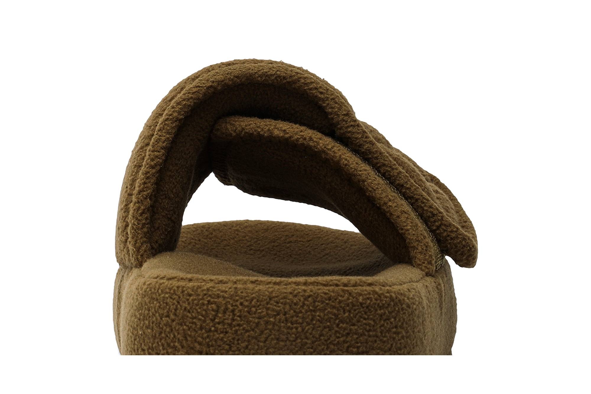 Yeezy Season 7 Fleece Slide 'Trench' - 7