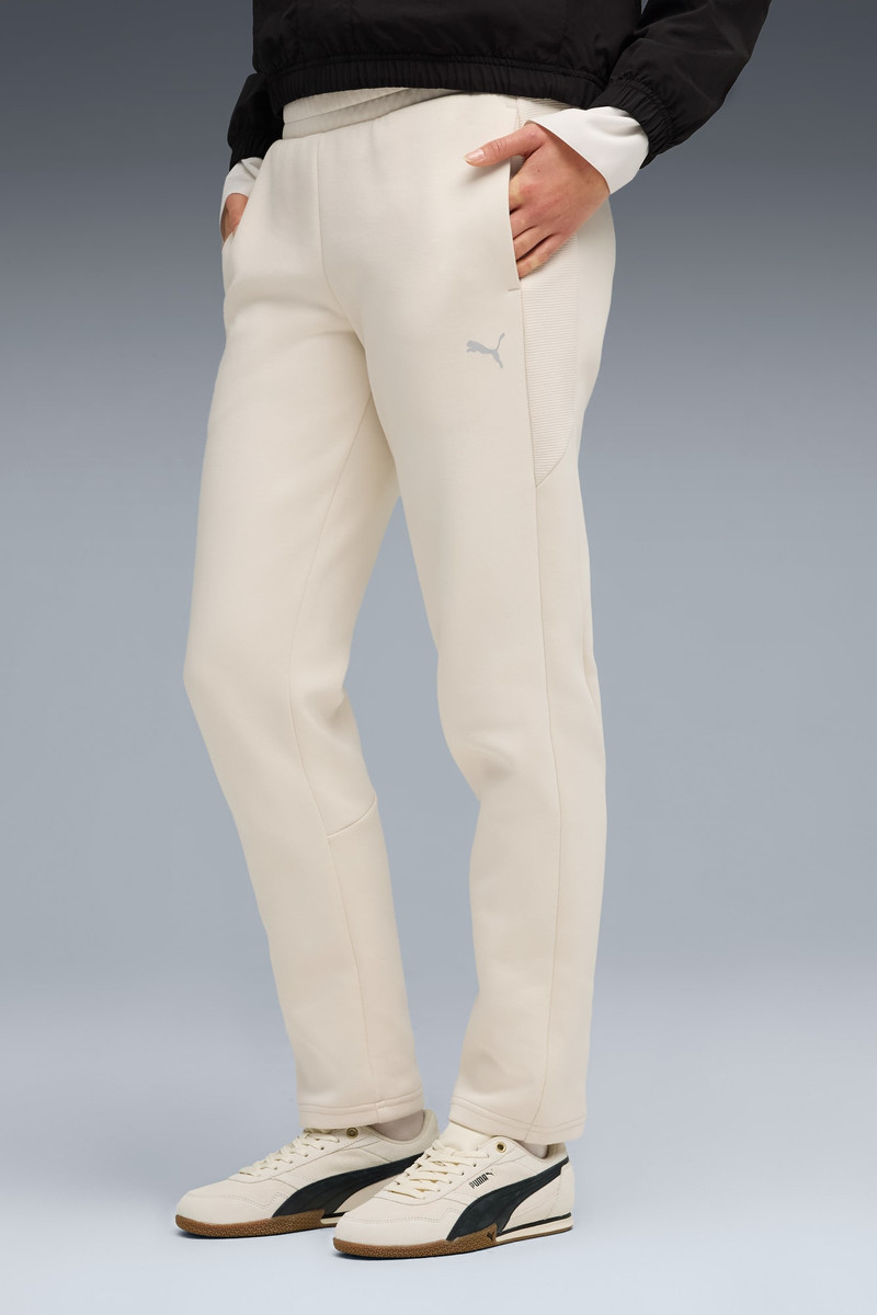 PUMA Evostripe Sweatpants Women outlook