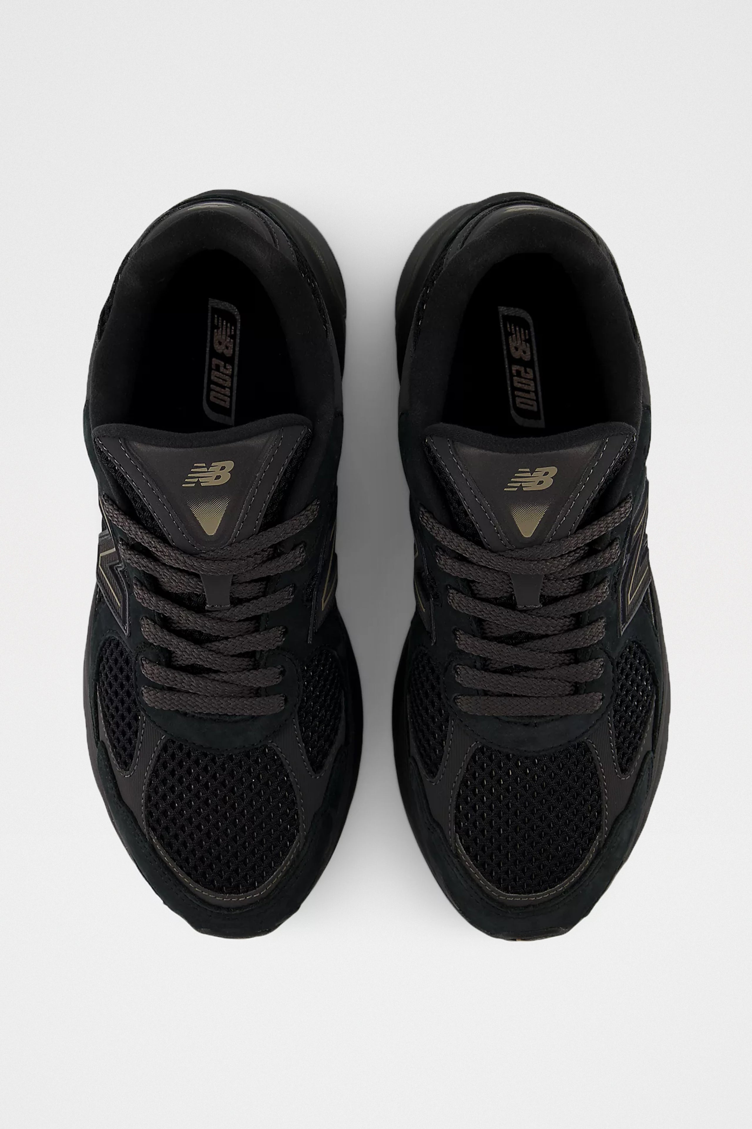 NEW BALANCE 2010 BLACK / BLACK CEMENT - 6