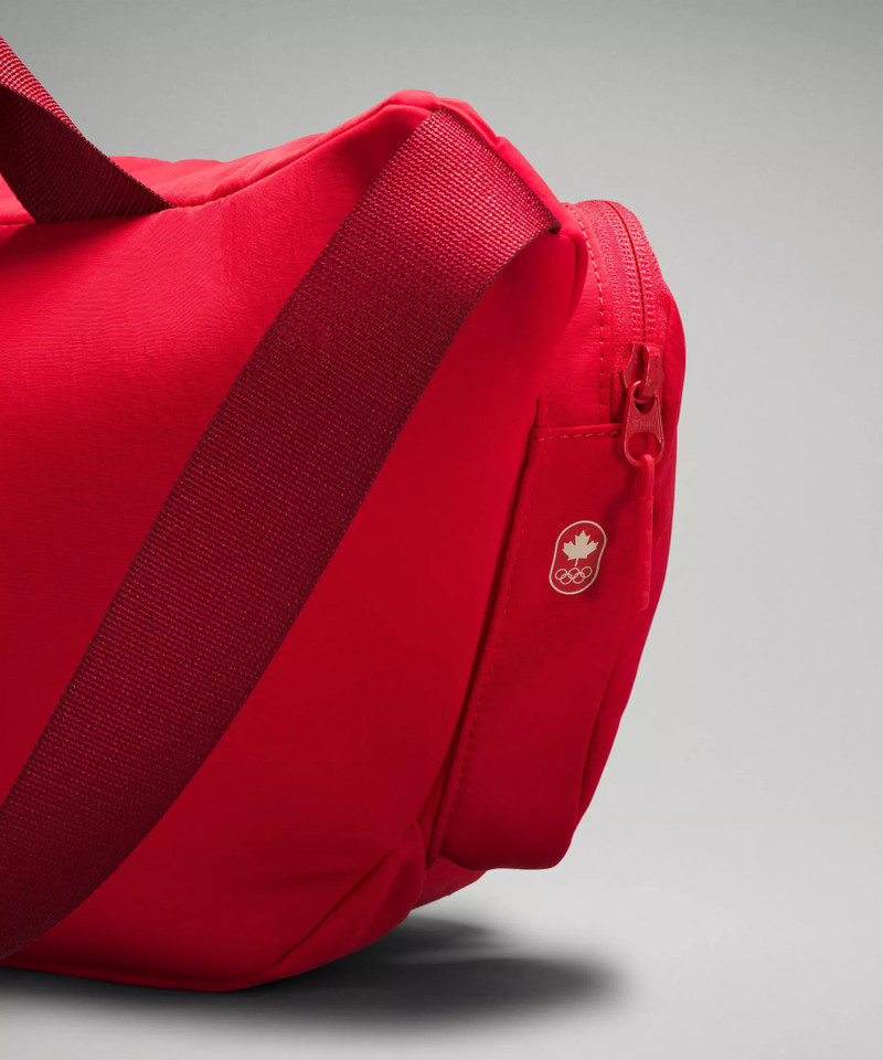 Team Canada Utility Crossbody Bag 6.5L *COC Logo 6