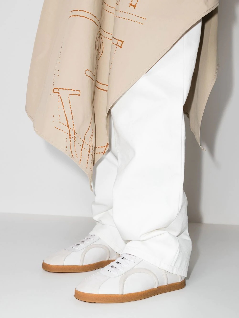 low-top lace-up trainers - 4