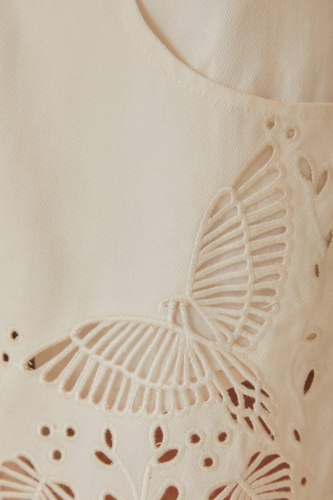 Richelieu Embroidered Shorts - 5
