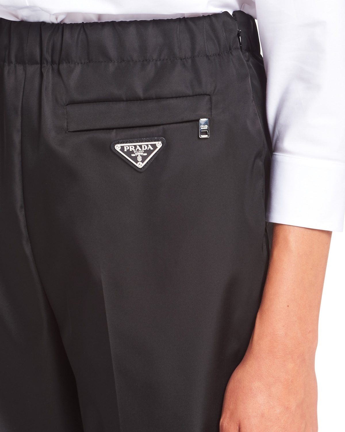 Re-Nylon Gabardine Capri pants - 5