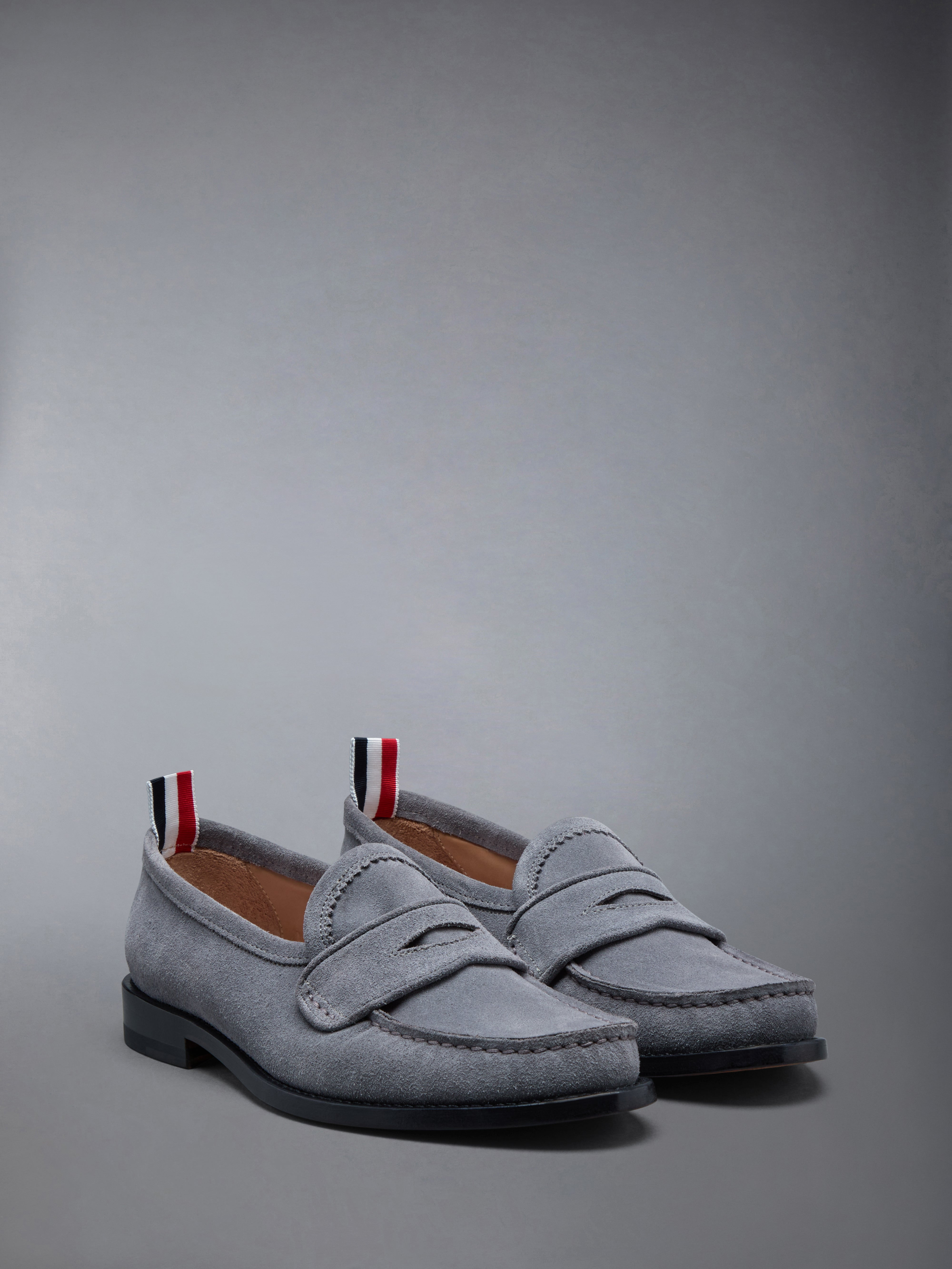 CALF SUEDE PLEATED VARSITY LOAFER - 2