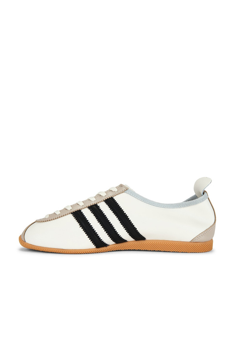 adidas Originals Japan Sneaker outlook