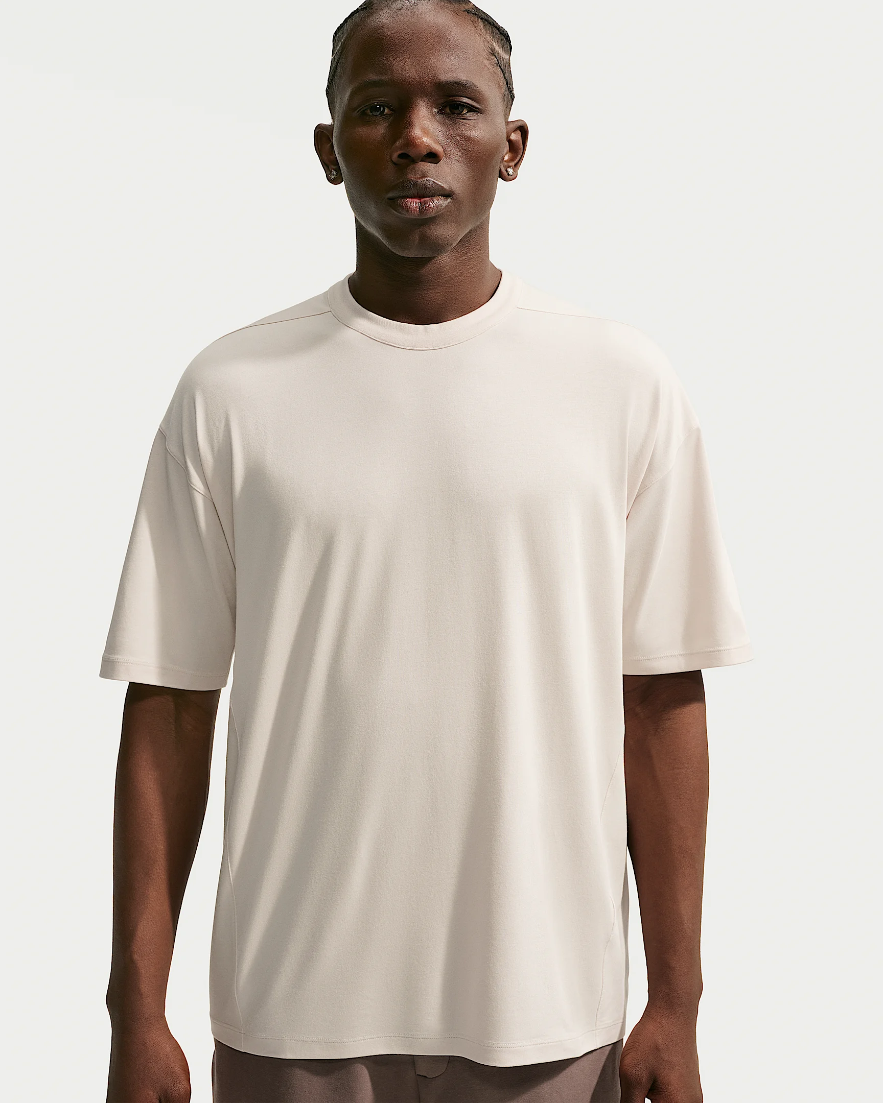 Nike 24.7 ImpossiblySoft Light Men's Dri-FIT Short-Sleeve T-Shirt - 1