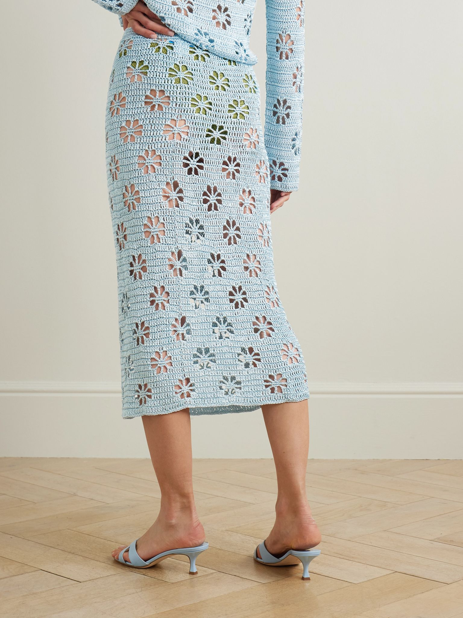 Crocheted midi skirt Light blue - 3