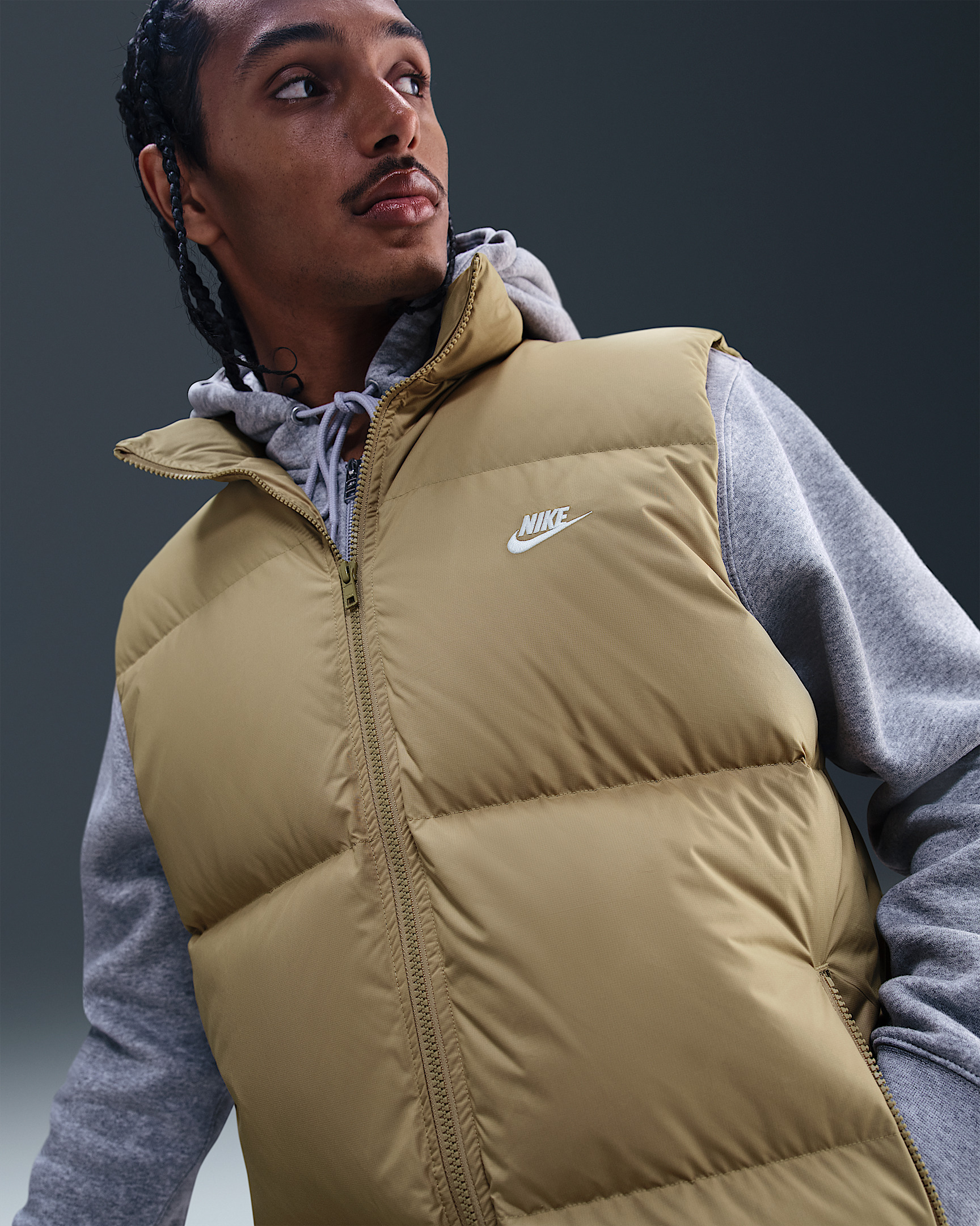 Nike Sportswear Club Men's Therma-FIT Puffer Vest - 3