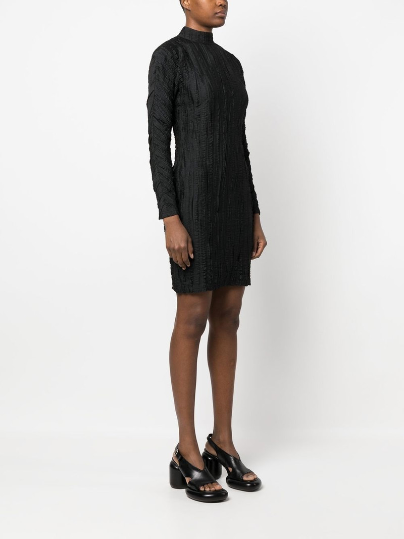 crease-effect mock neck dress 3