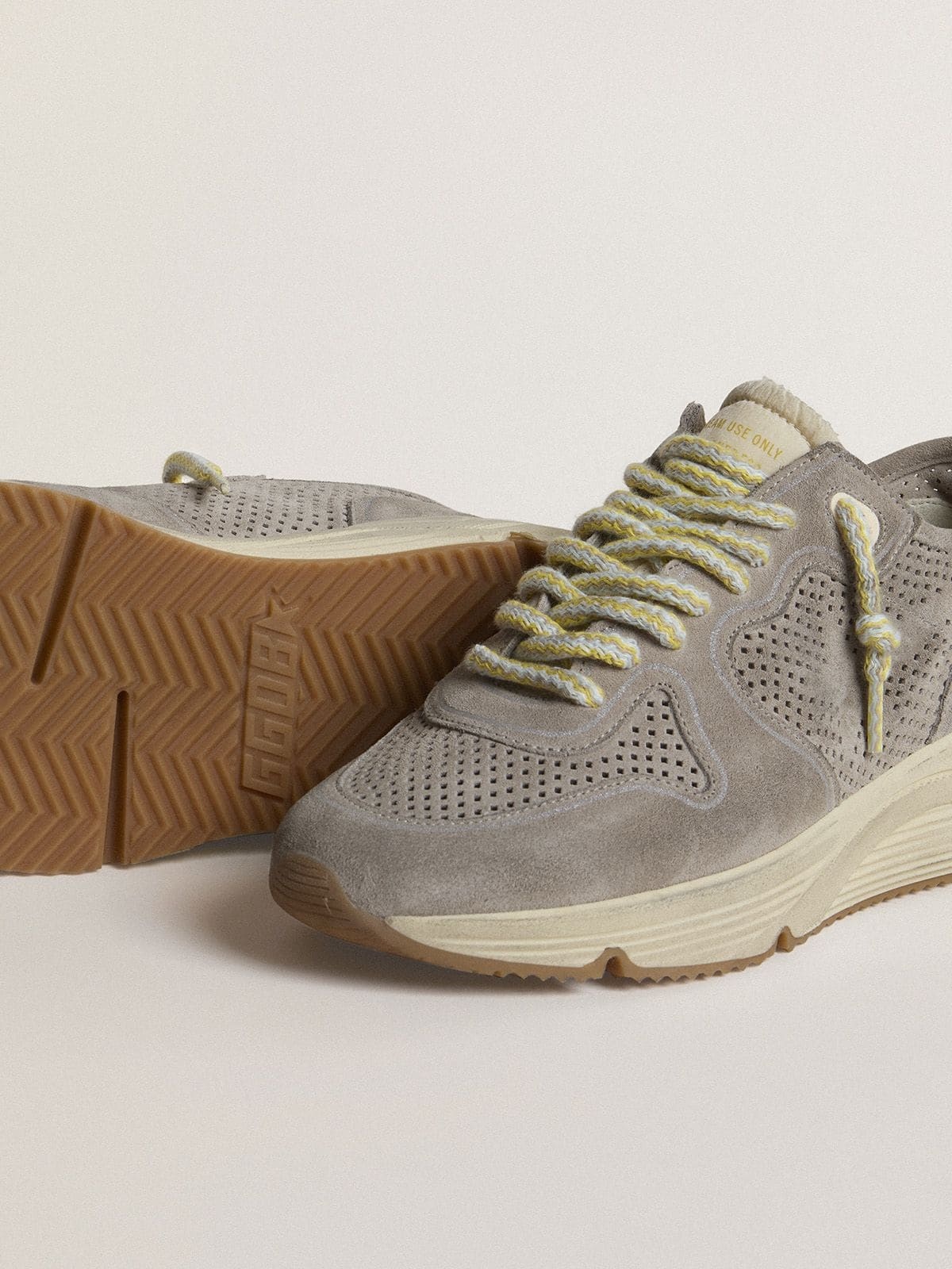 Women's Running Sole in gray suede with gray suede star and heel tab - 3