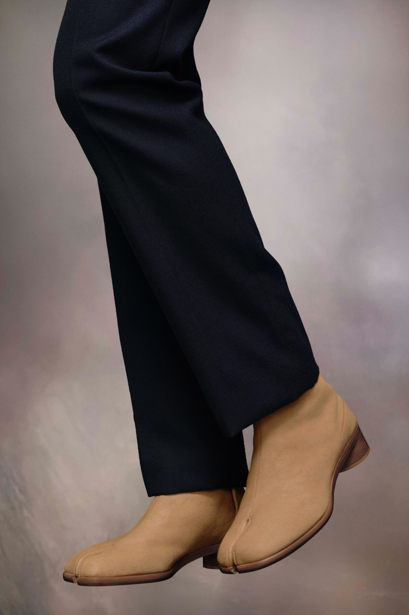 Tabi ankle boots 6
