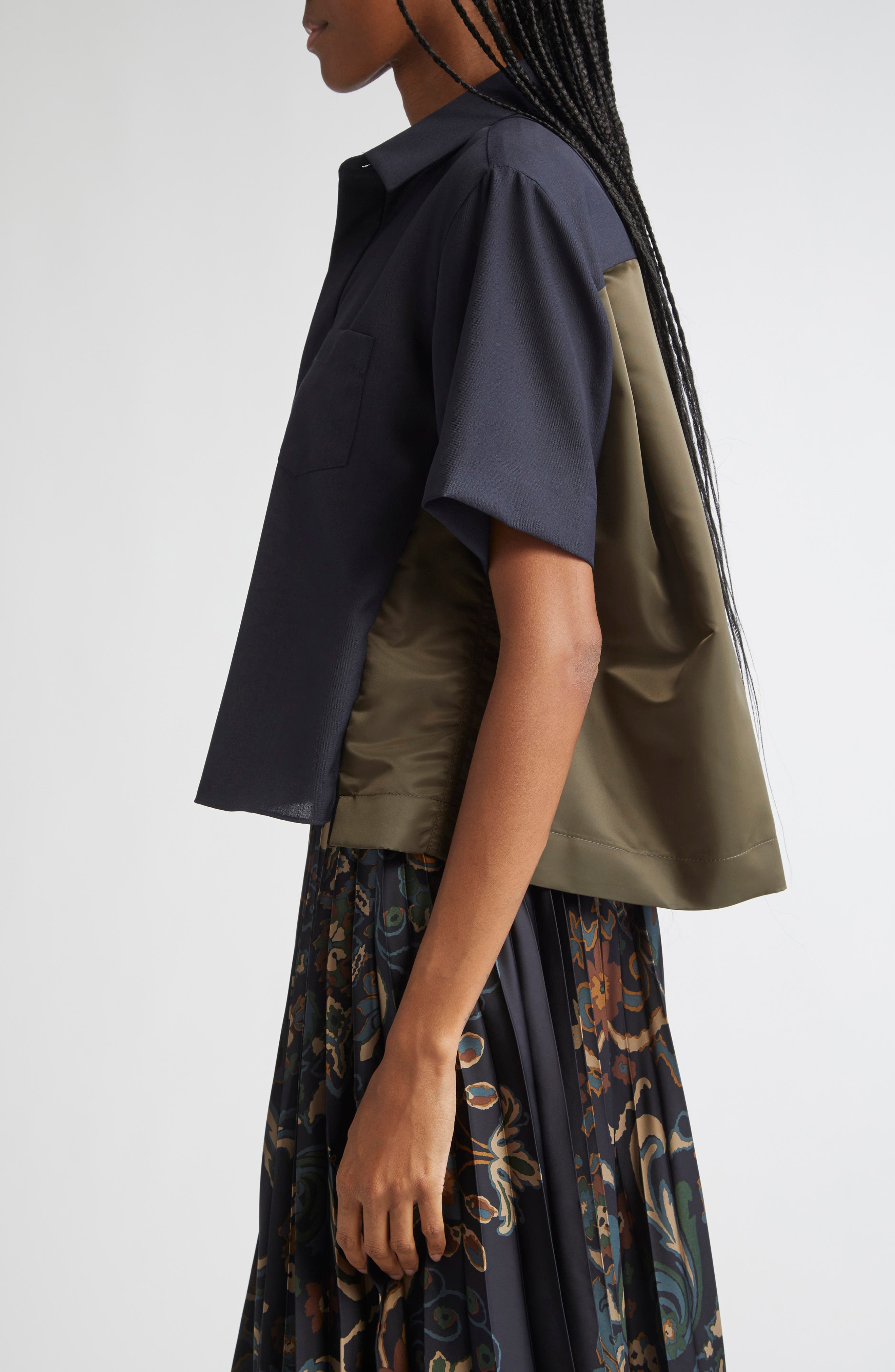 Sacai Suiting Fabric Mix Button-Up Camp Shirt in Navy/Dark Khaki at Nordstrom - 4