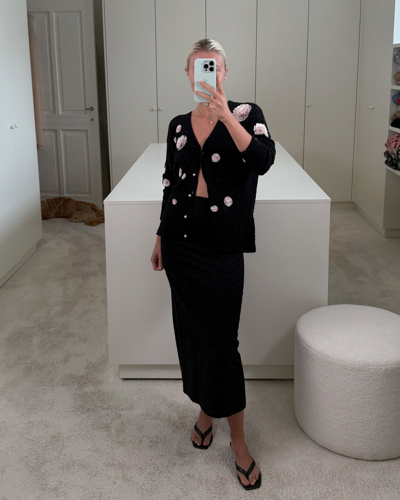 BERNADETTE Cardigan Cammi Embroidered outlook