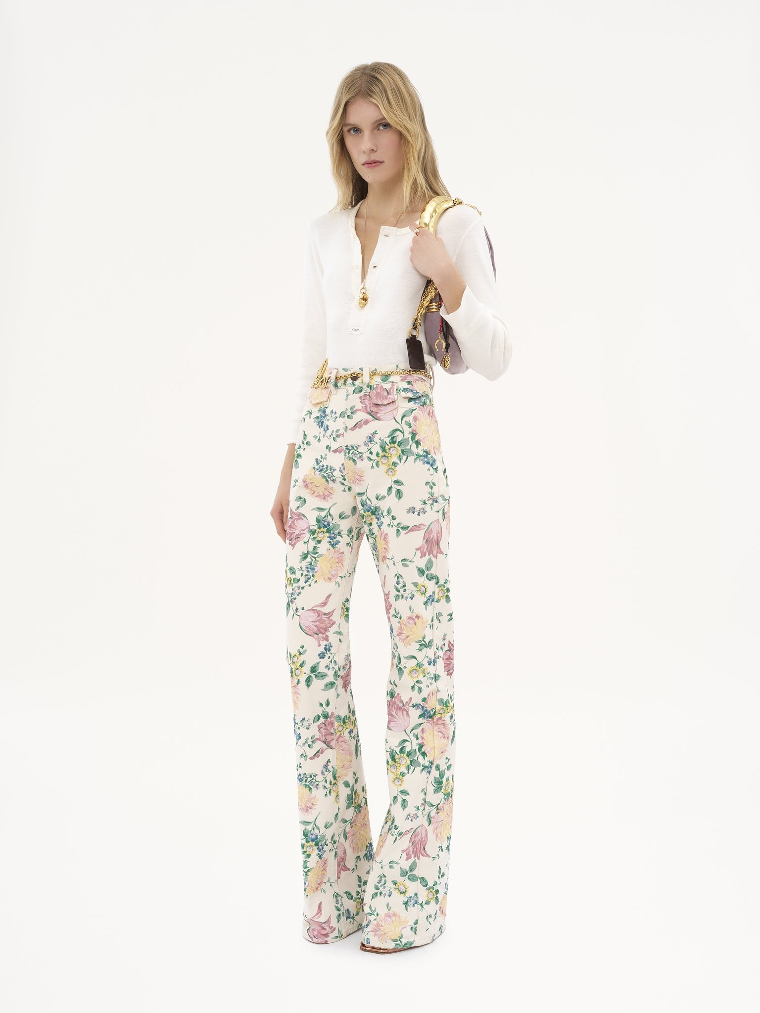HIGH-RISE FLARE JEANS IN DENIM - 3