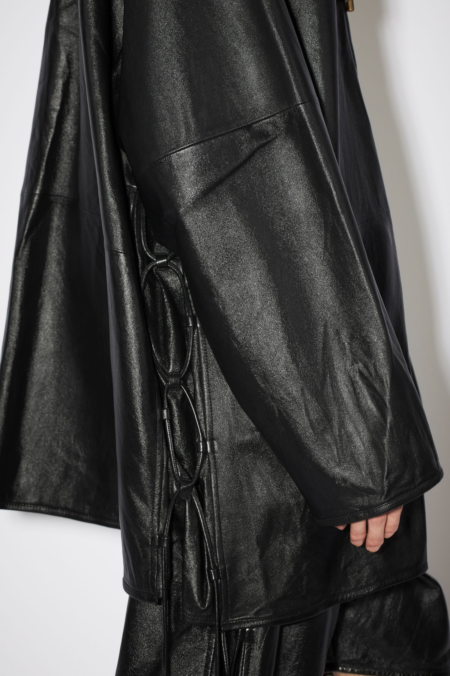 Tumbled leather coat - Black - 6