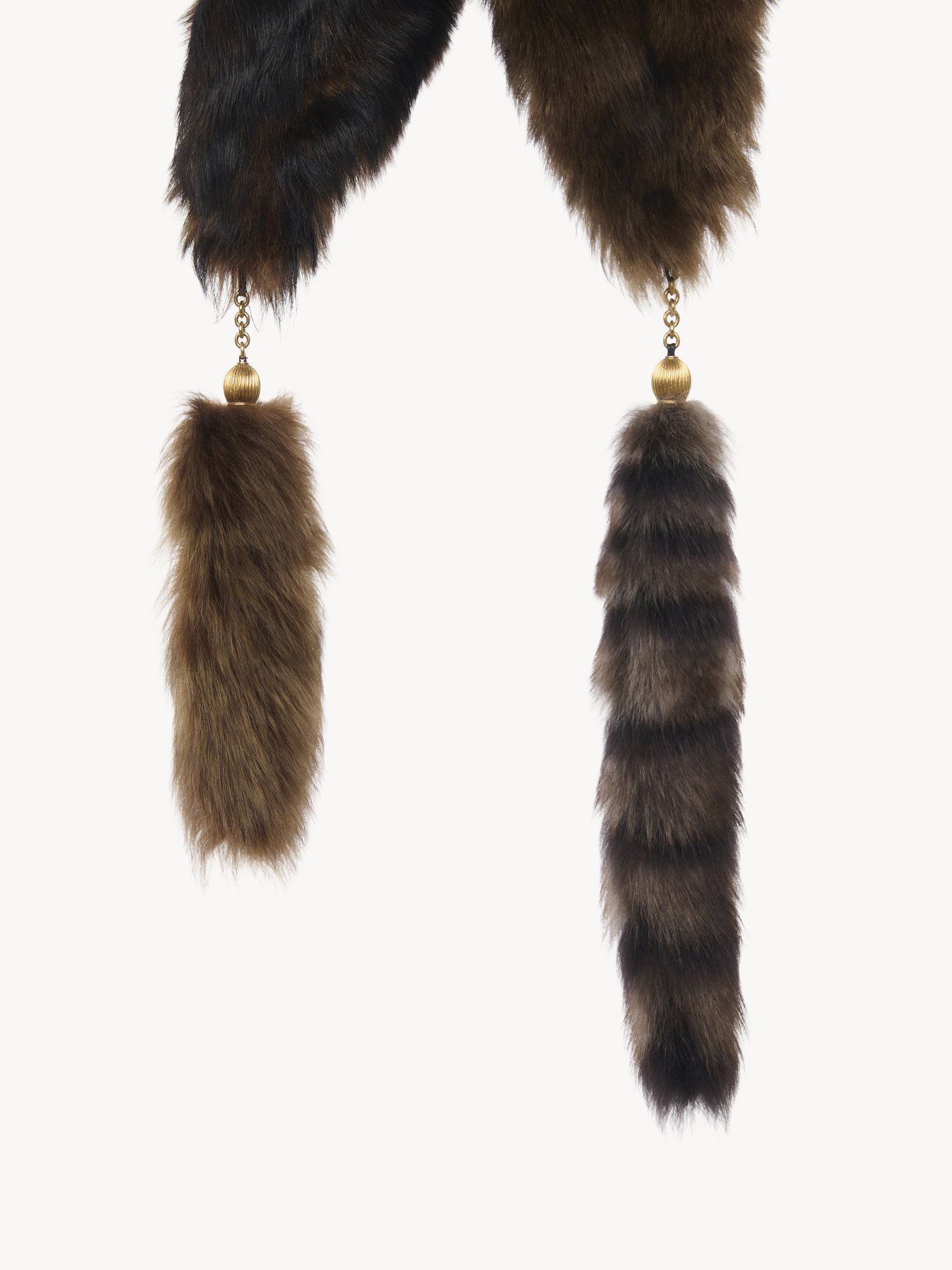 THE TREASURE TAILS SCARF IN SHEARLING - 2