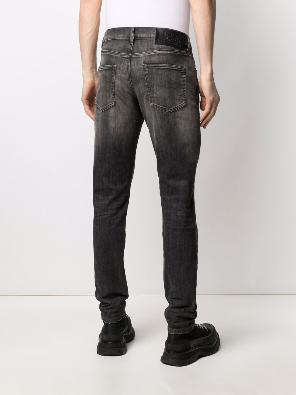 slim-cut D-Strukt JoggJeans® - 4