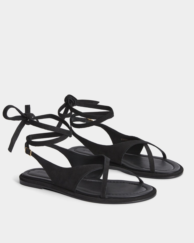 EVERLANE THE LEATHER CRISSCROSS SANDAL outlook