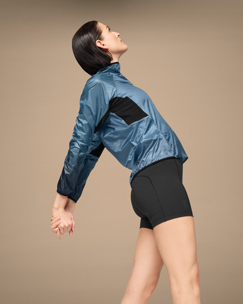 On Zero Jacket outlook