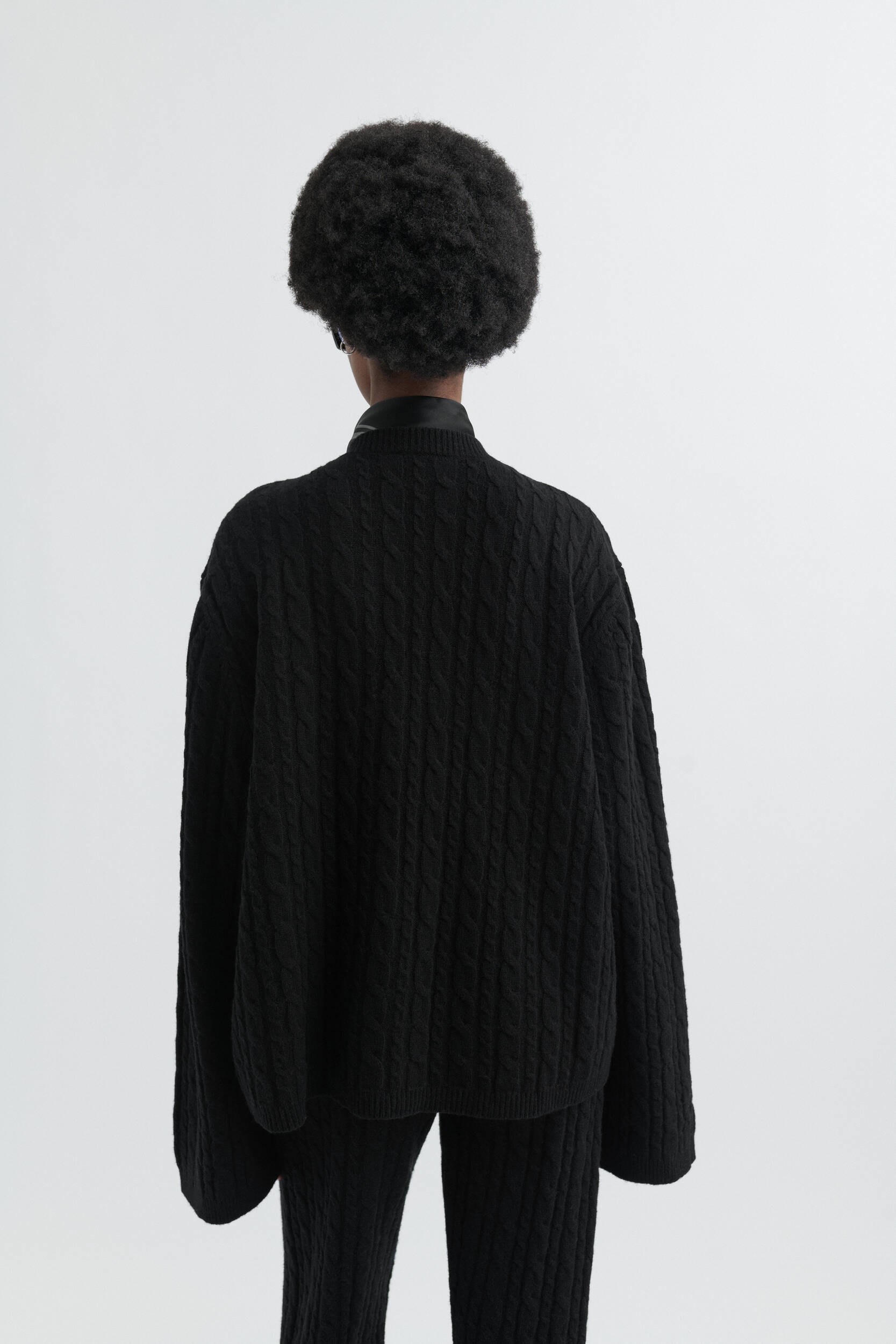 Tidal Sweater - 3