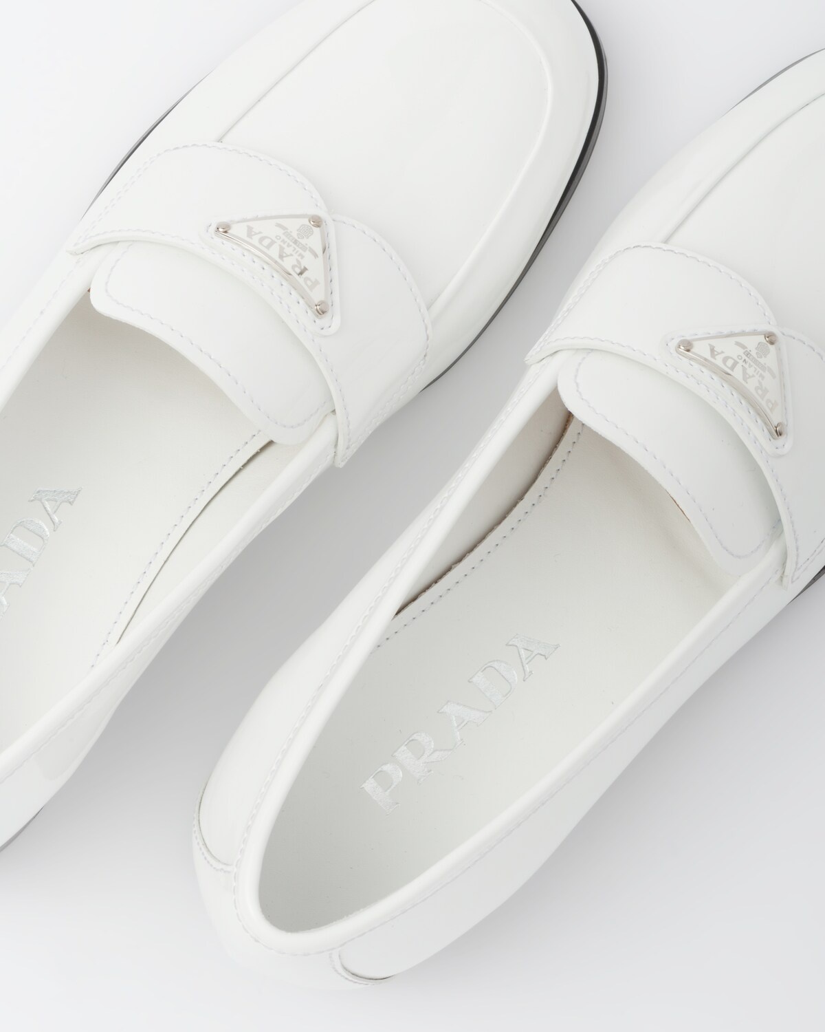 Patent leather loafers - 6