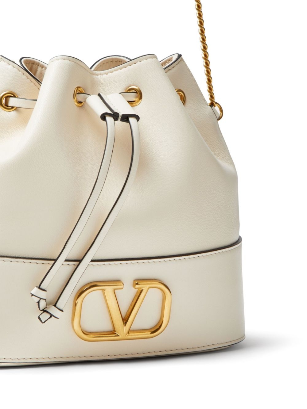 VLogo Signature bucket bag - 7