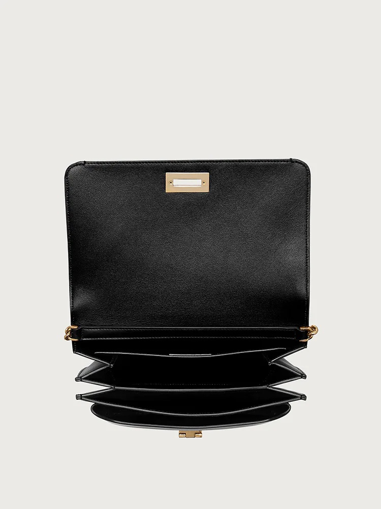 TRIFOLIO FLAP BAG (M) - 4