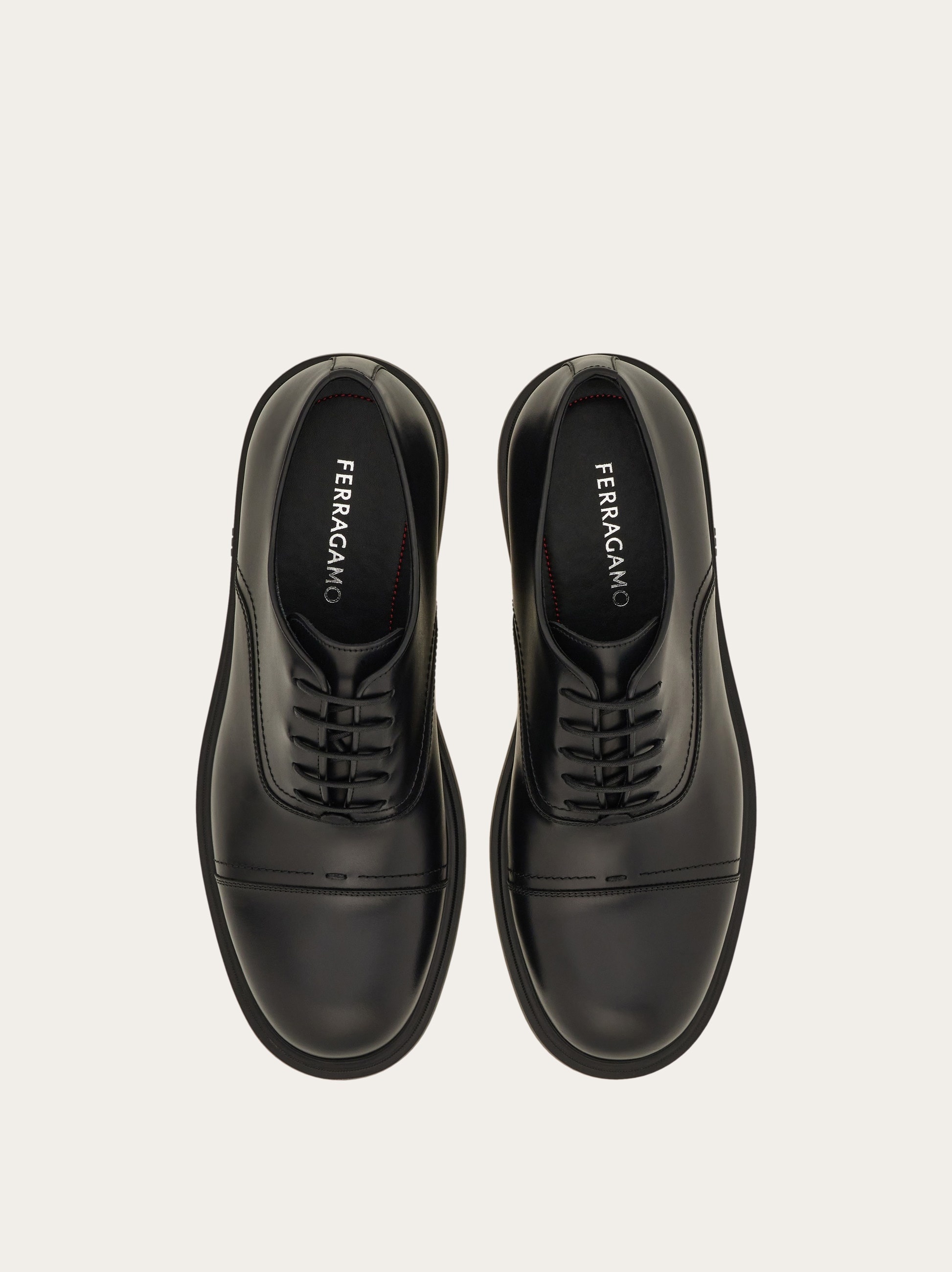 Oxford with toe cap - 2