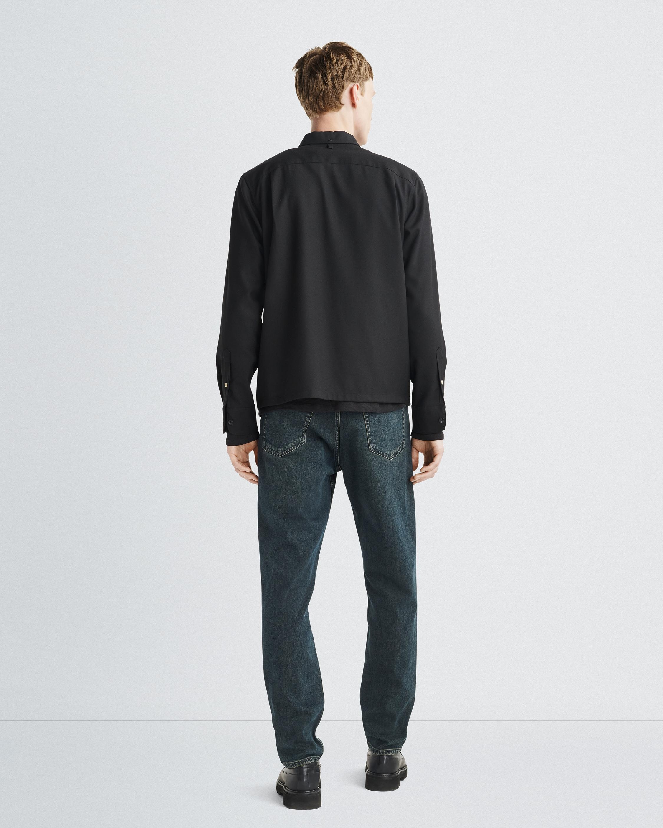 Fit 2 - Shaw
Slim Fit Authentic Stretch Jean - 5