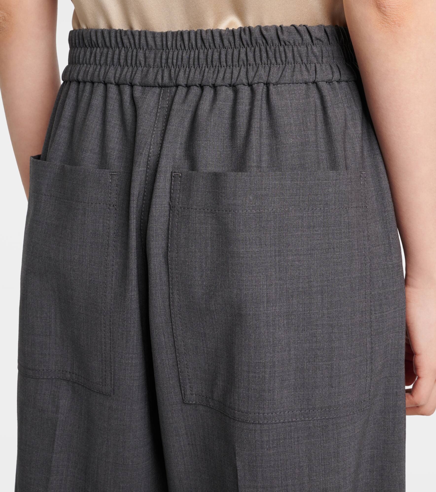 Wool-blend wide-leg jeans - 6