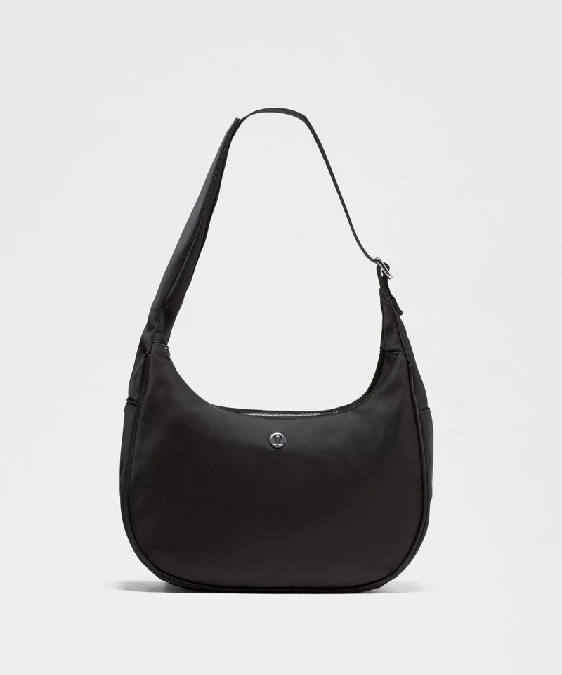 City Essentials Shoulder Bag 4L 1