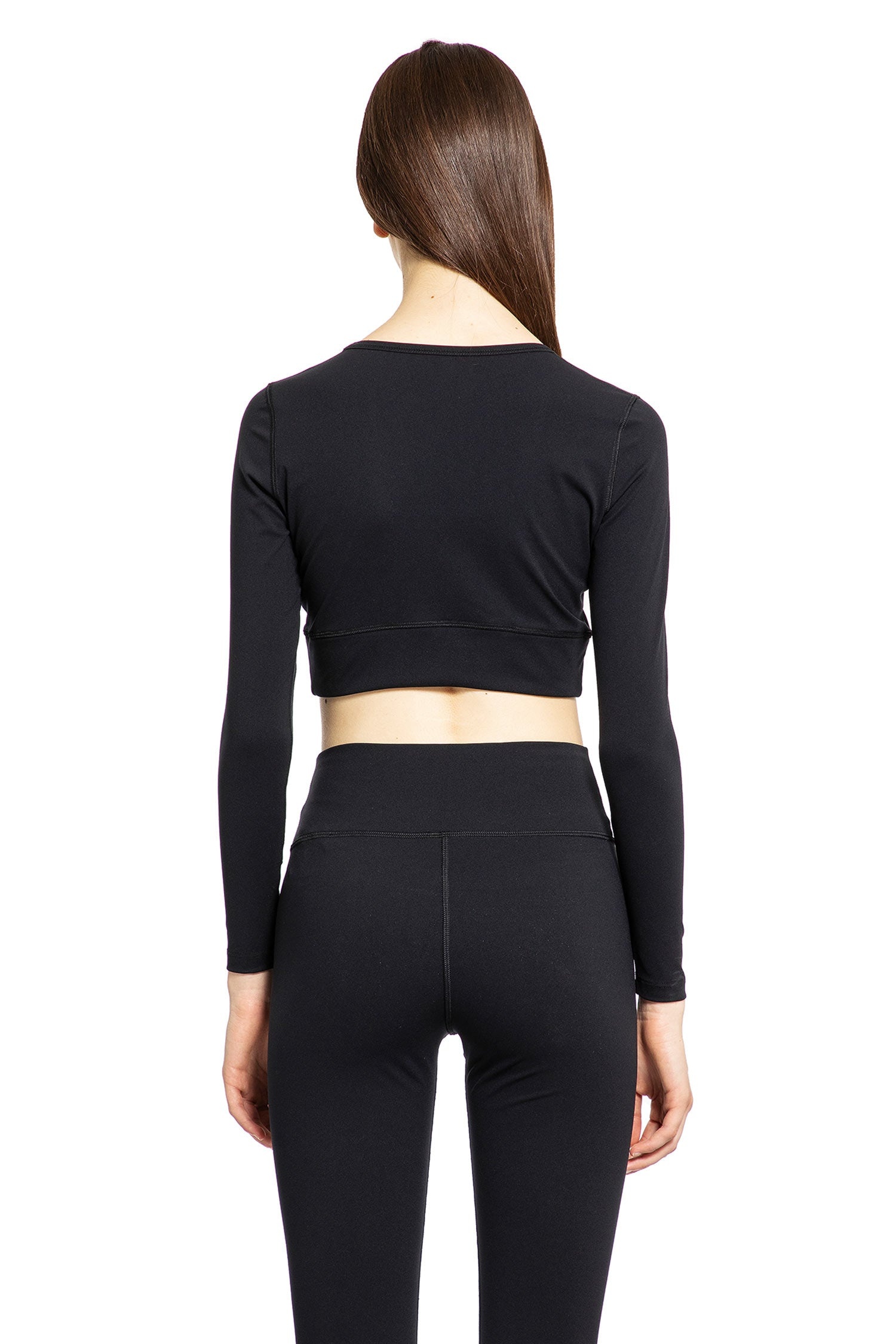 Activewear-Long-Sleeve-Cropped-Top - 3