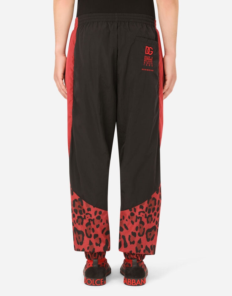 Nylon jogging pants with leopard print - 2