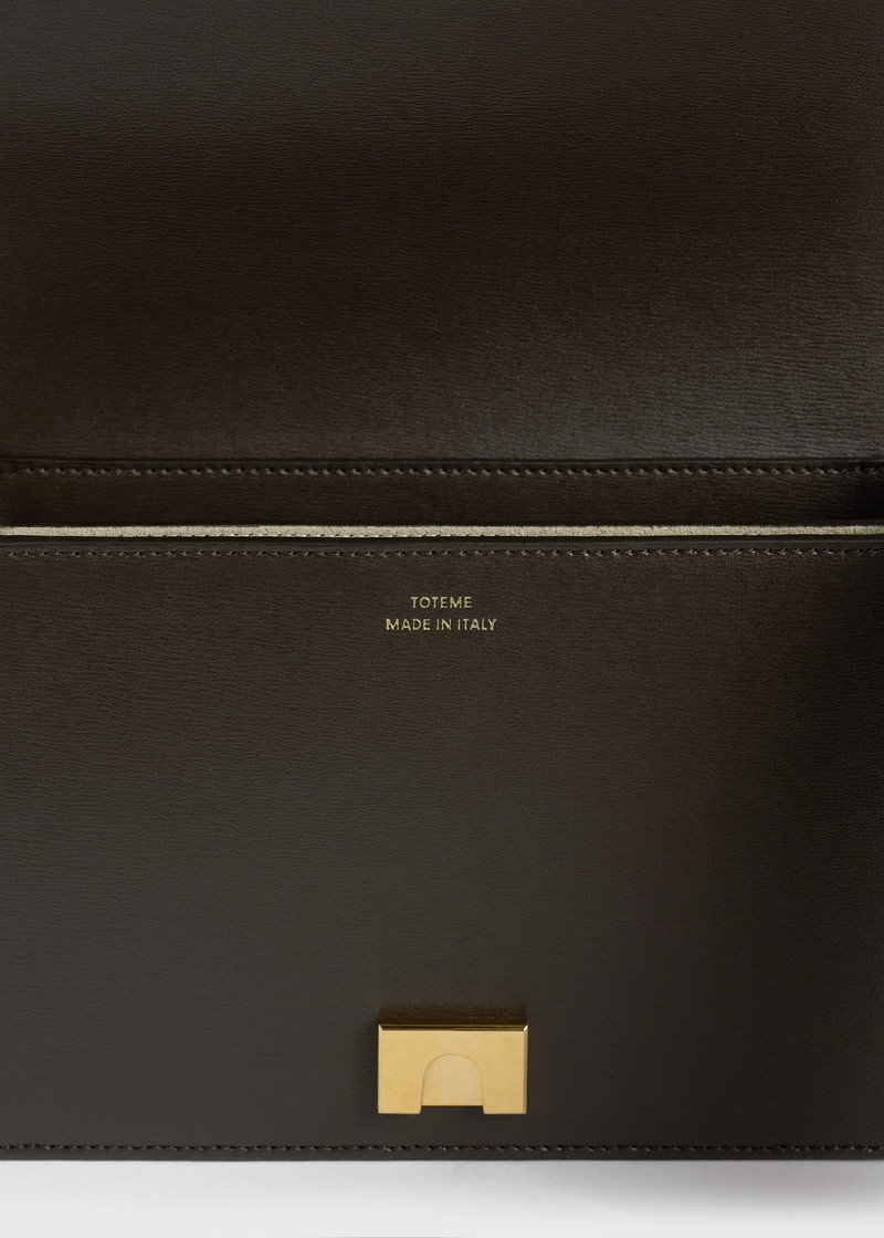 Mini T-flap leather bag bark 8