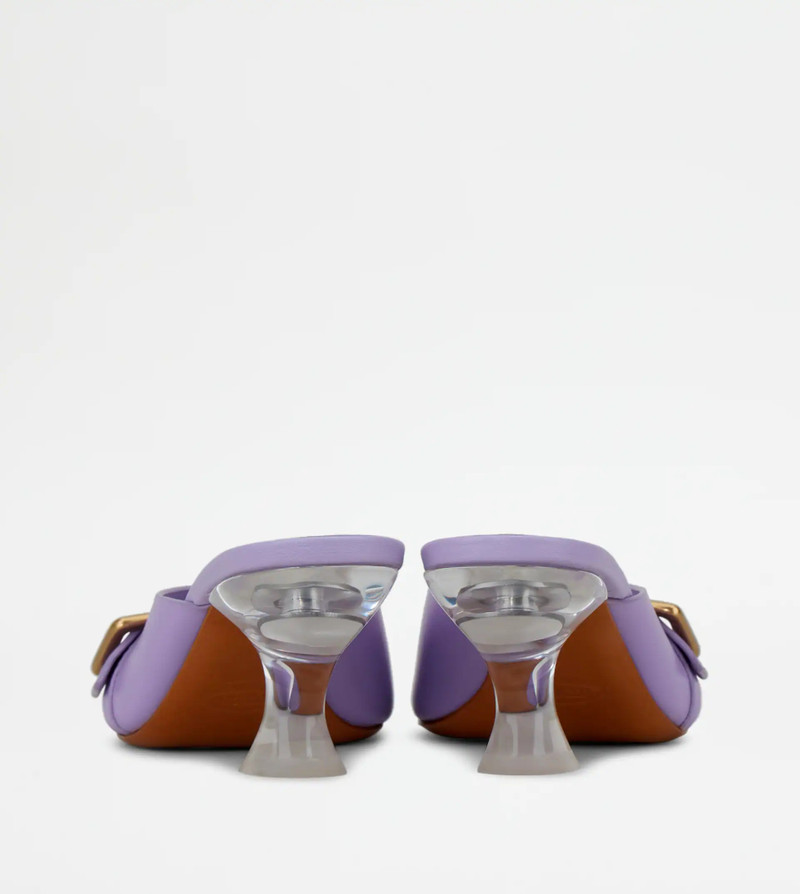 Tod's SANDALS IN LEATHER - VIOLET outlook