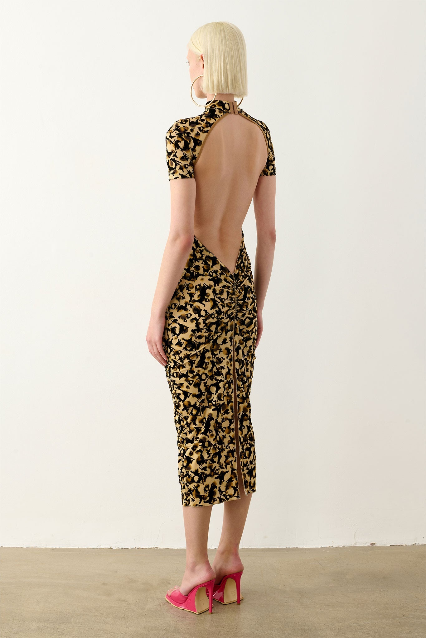 KNOCKOUT DRESS BEIGE LEOPARD PRINT - 6
