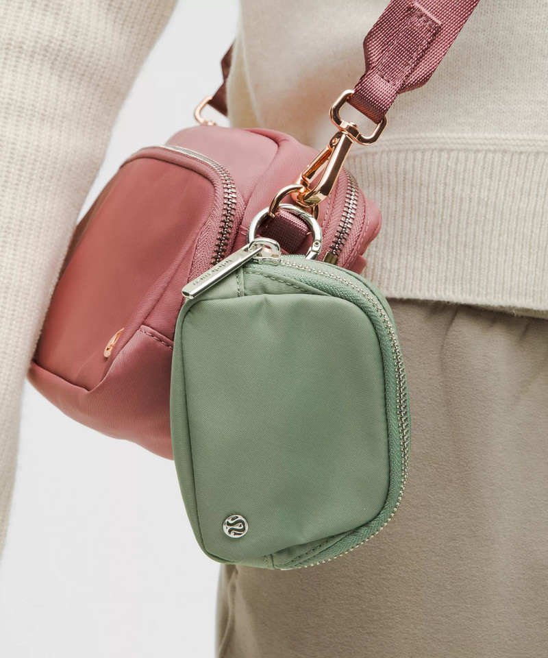 Everywhere Belt Bag Nano 5