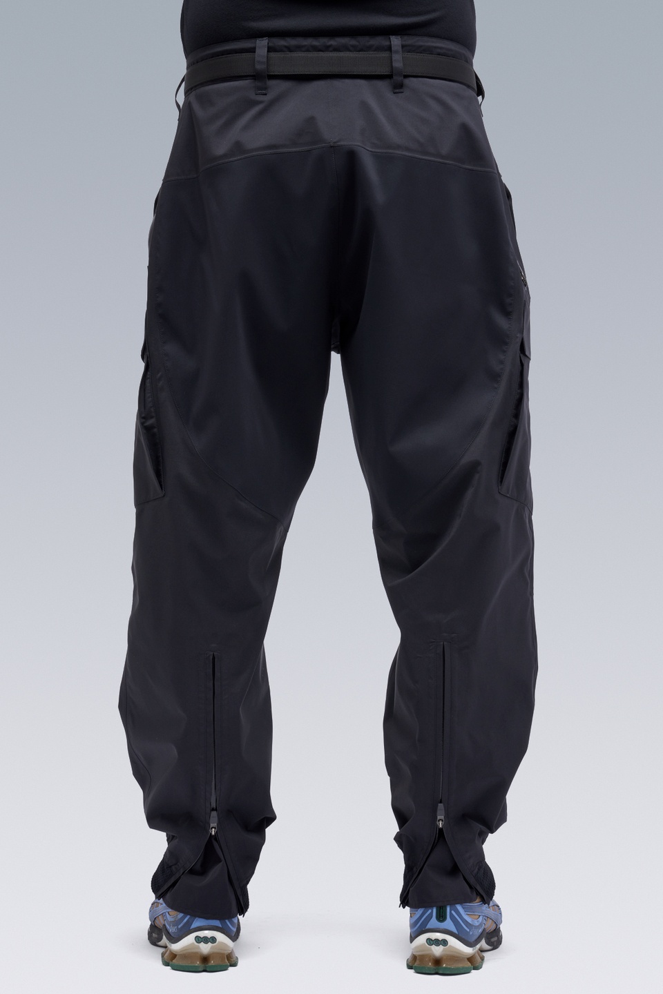 P38-GT 3L Gore-Tex Pro Cargo Pant Black - 7