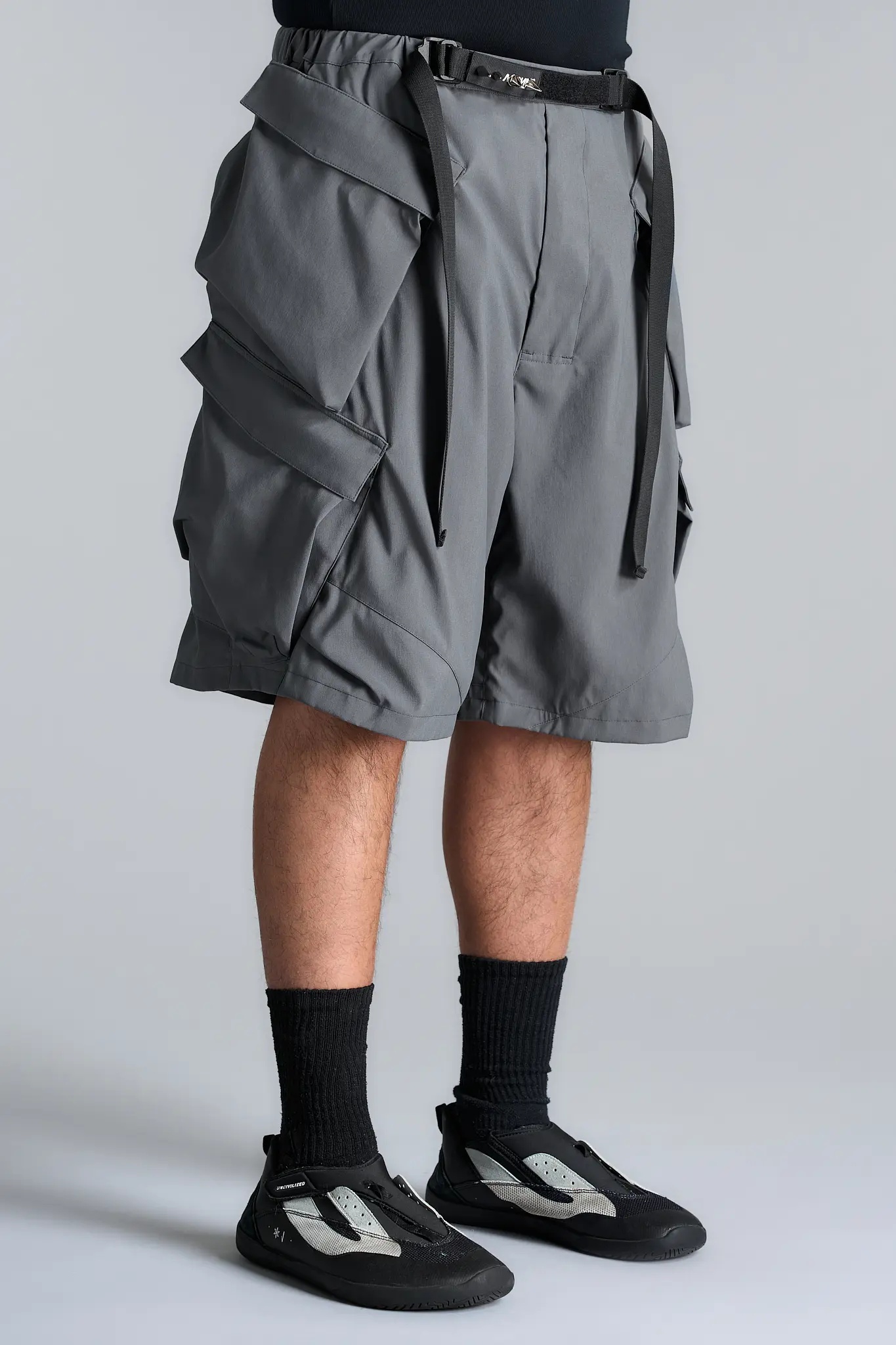 SP56A-M Nylon Stretch Double Cargo Short Pant Gray - 4