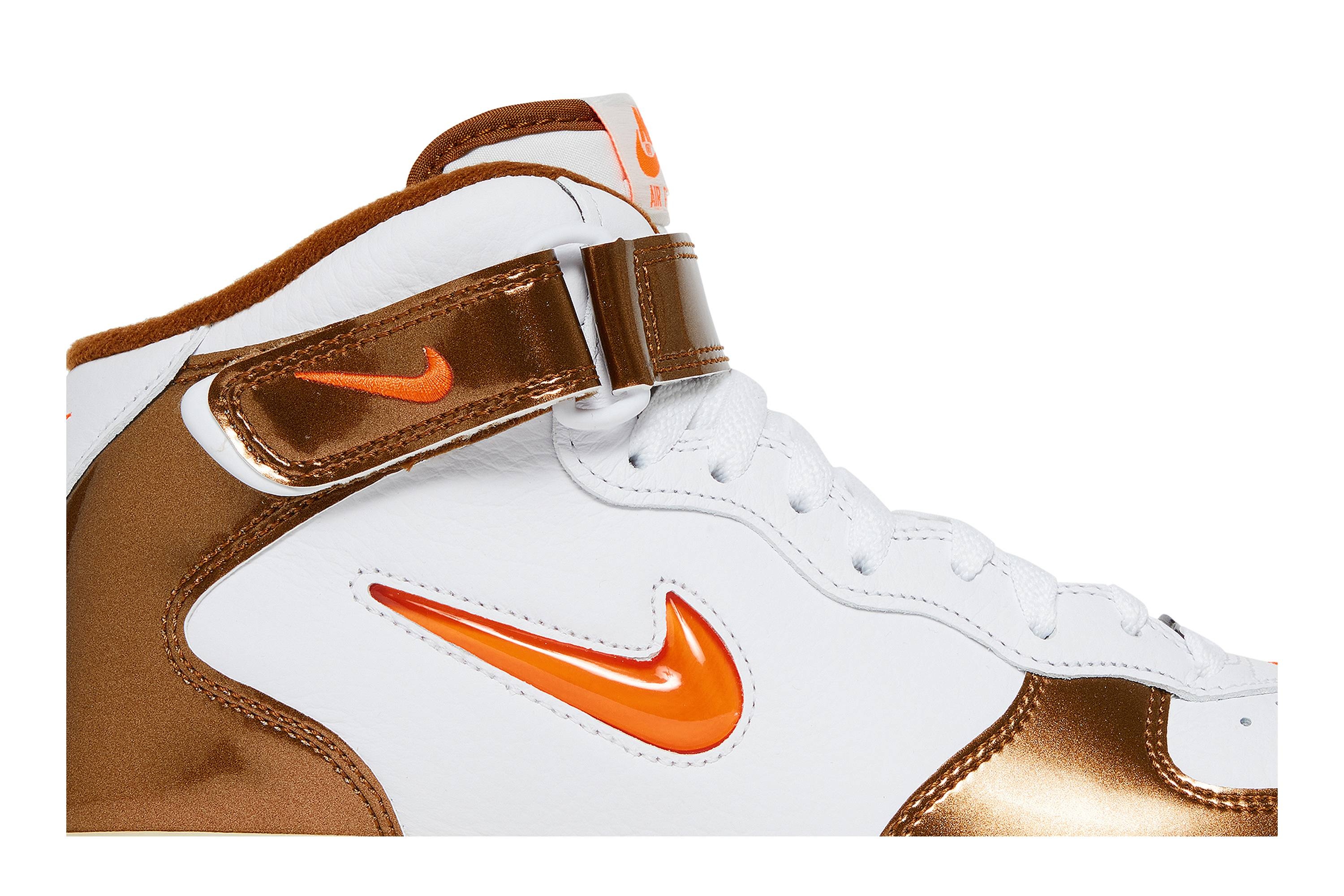 Air Force 1 Mid QS 'Ale Brown' - 2